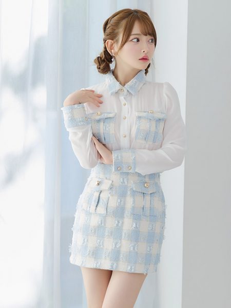 襟デザイン長袖シアーブラウス×タイトミニスカートツイード調ブロックチェック柄セットアップドレスのイメージ画像2