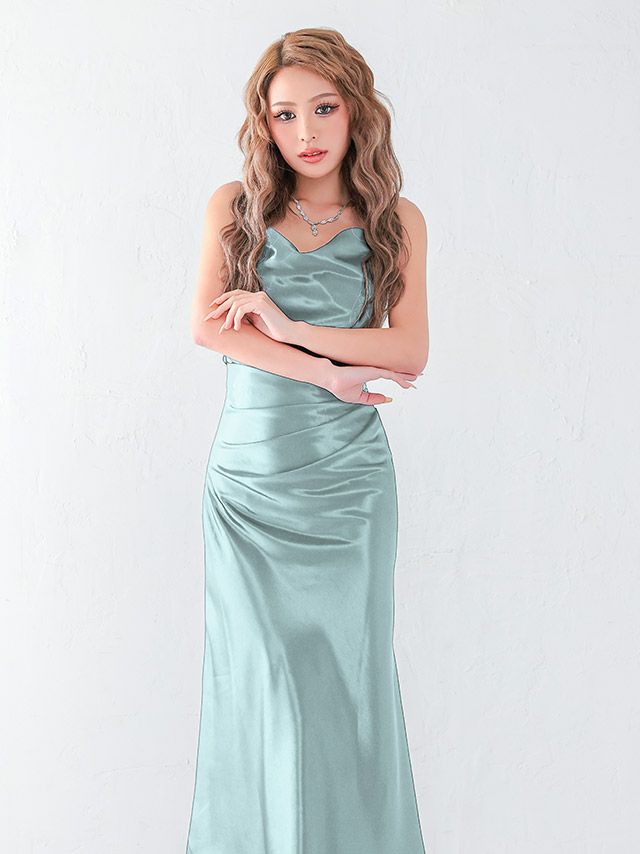 太客受けNo.1のブルー系キャバドレス。上品な透け感が魅力の最新同伴ワンピ