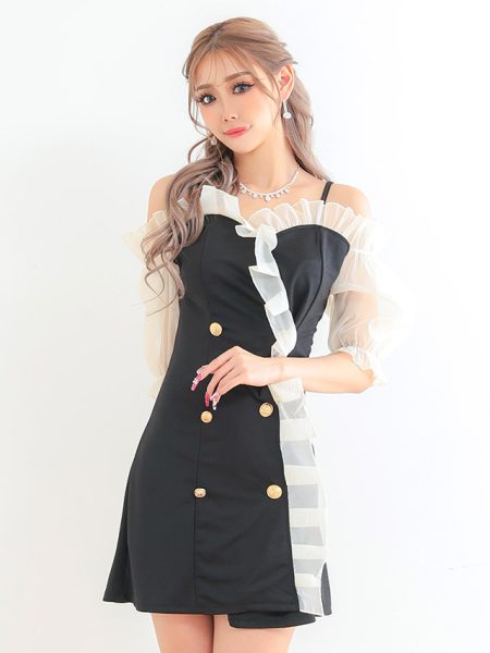 袖ありフリルデザインのAラインワンピース。二の腕をカバーしつつ上品に見せるバイカラーのキャバドレス。