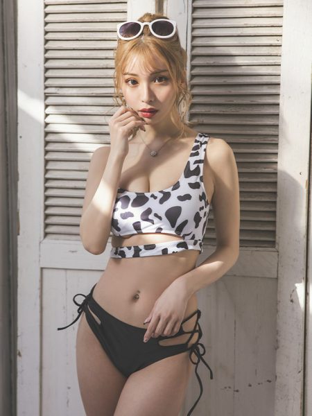 牛柄水着 レディース カウ柄ビキニ モノトーン アニマル柄水着 海外ガール風 盛れるビキニ